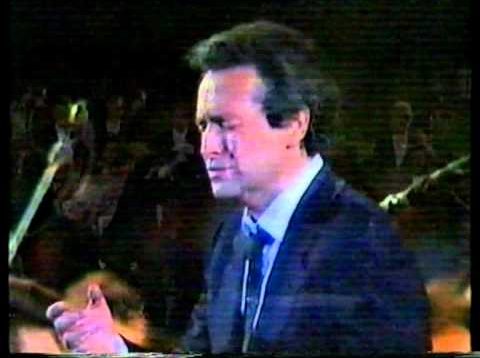 <span>FULL </span>Josep Carreras a la Catedral Barcelona 1984