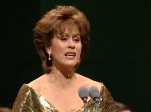 Kiri Te Kanawa Carols from Coventry Cathedral 1995