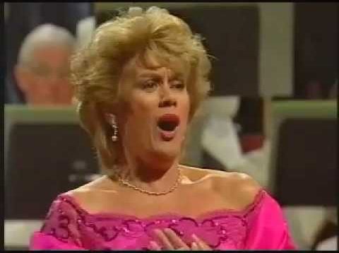 <span>FULL </span>Last Night of the Proms 1992 Kiri Te Kanawa