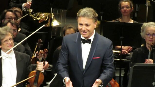 <span>FULL </span>Roberto Alagna Caruso Concert Paris 2021