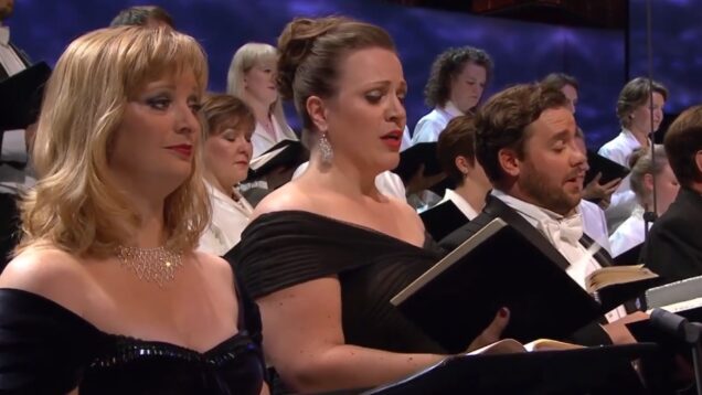 <span>FULL </span>Dennis O’Neill and Suzanne Murphy in Carrolls RTÉ Proms (1991)