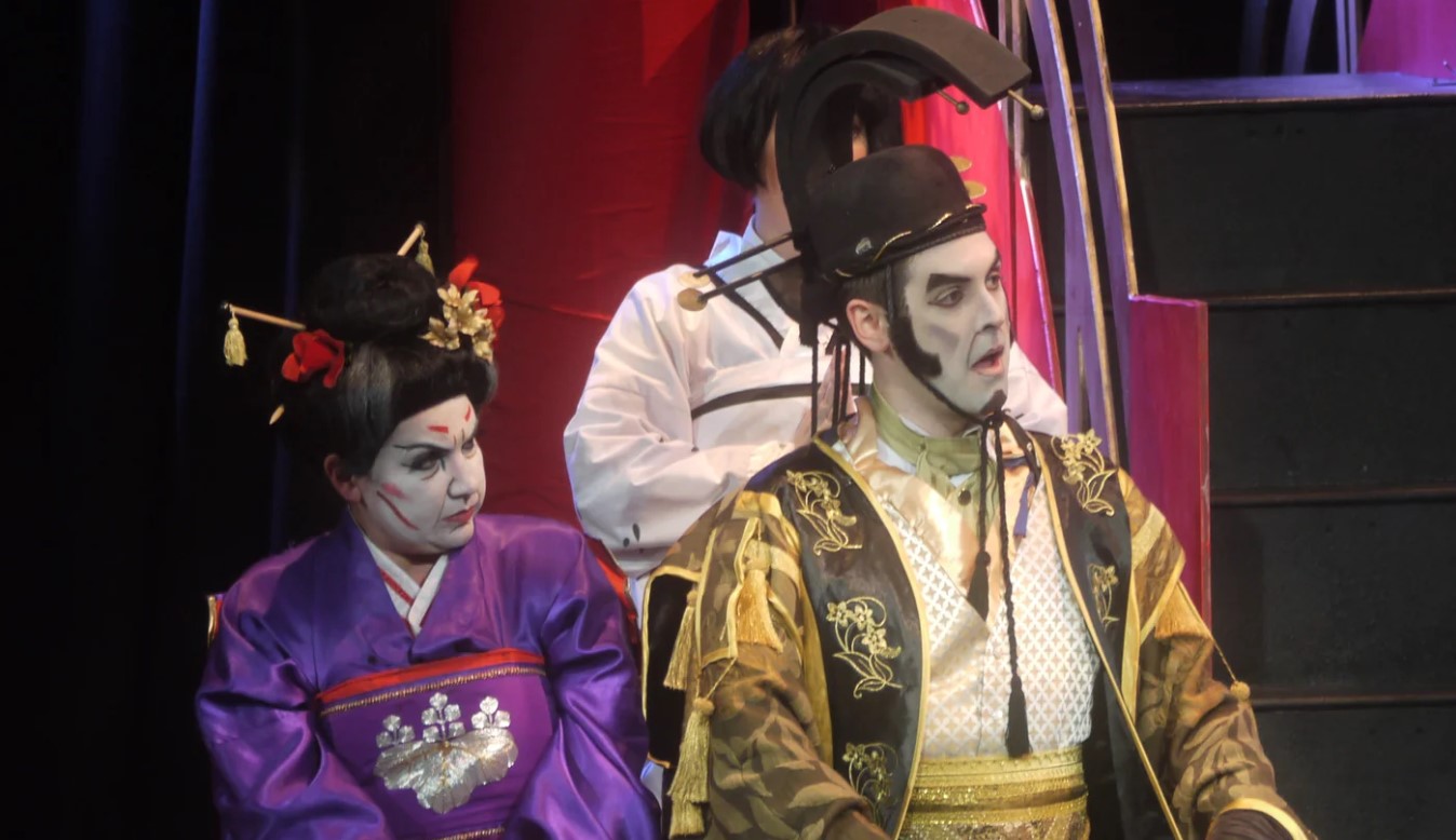 THE MIKADO (Gilbert&Sullivan) Harrogate 2015 Donald Maxwell, Robin ...